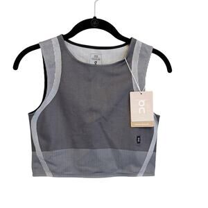OnCloud Studio Knit Crop Top M Gray Athletic Sports Traning Gym Fitness Yoga NWT
